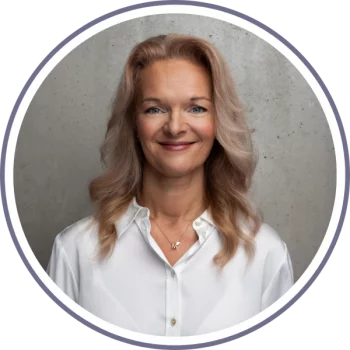 Моника Жилкова image